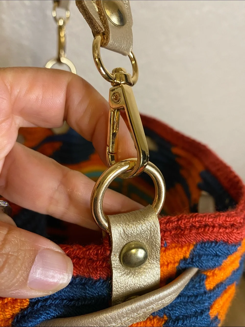 NWT Wapa Handmade Colorful Woven Bucket Bag w/leather Gold Strap